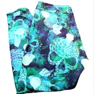 Women’s Green Teal Skull Print Leggings - Stretch Activewear
